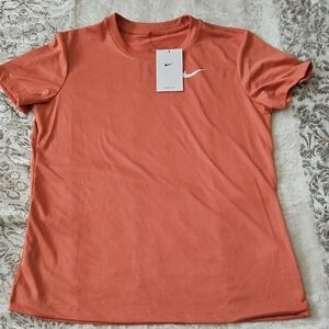 Nike Women's Dri-Fit Tee - Medium